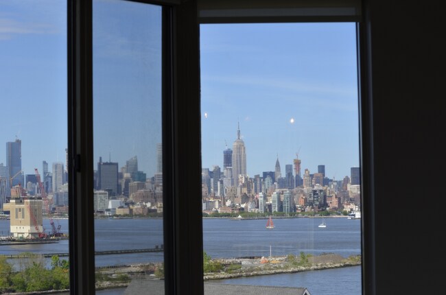 Foto del edificio - 1 2nd St