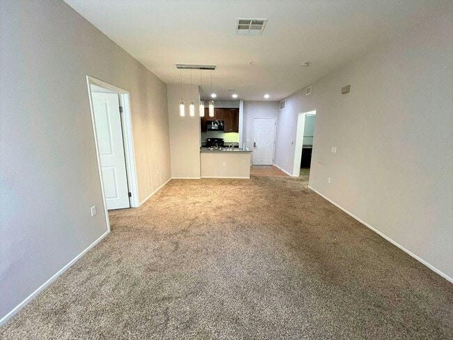 Building Photo - 2174 Scholarship