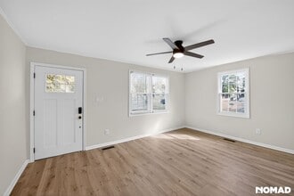 Building Photo - 217 Pecan Rd