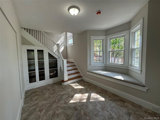 Foto del edificio - 1109 Pulaski Rd