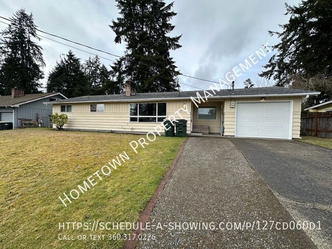 Building Photo - NE Lacey Rambler with 3 Bedrooms! - Availa...