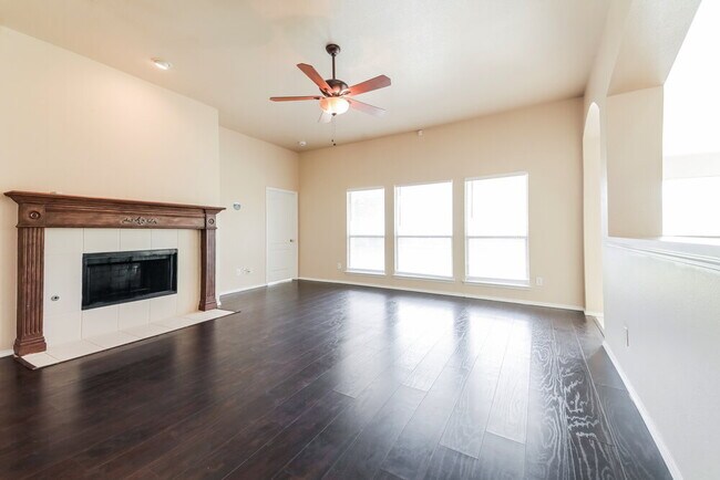 Building Photo - 2100 Lake Fork Ln