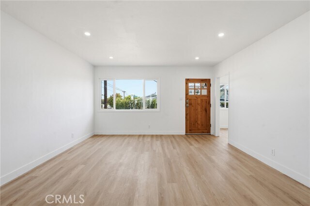 Building Photo - 1700 Voorhees Ave