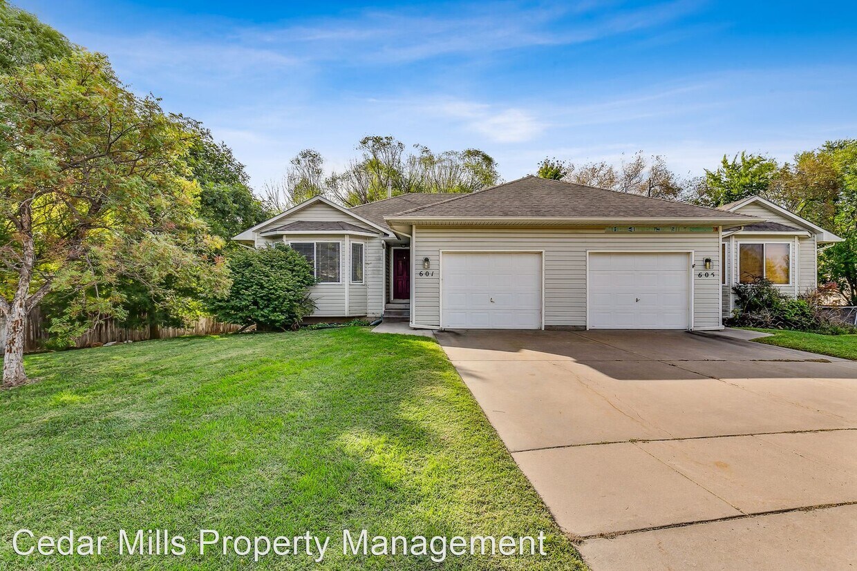 Foto principal - 3 br, 2 bath House - 601 W. Autumn Ridge Ct.