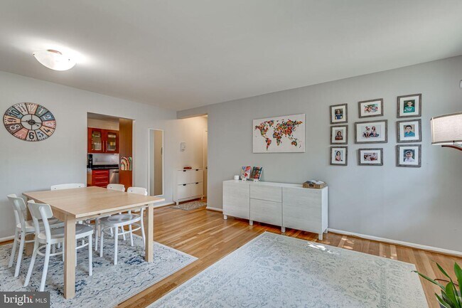 Building Photo - 3901 Langley Ct NW