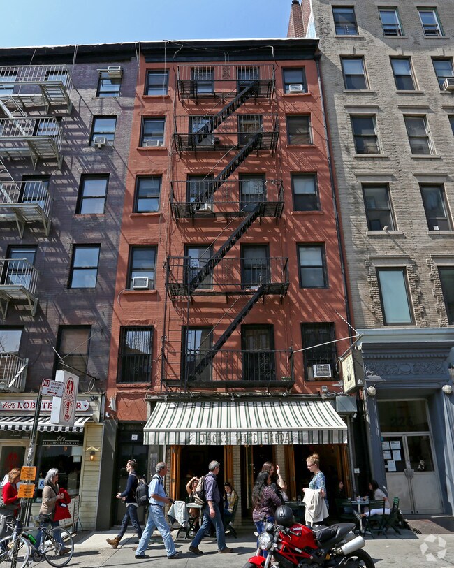 Foto del edificio - 224 Lafayette St