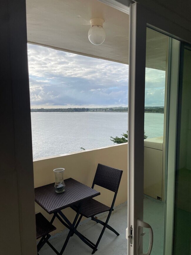 Foto del edificio - Beautiful Ocean View & Conveniently Located