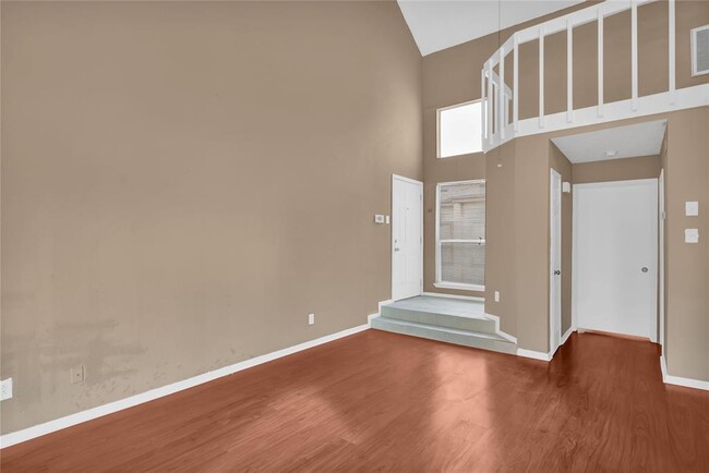 Building Photo - 8355 Sands Point Dr