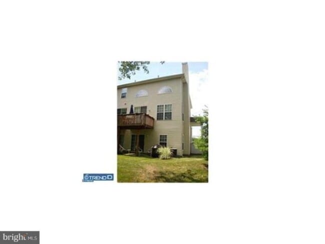 Building Photo - 7501 Juniper Ln
