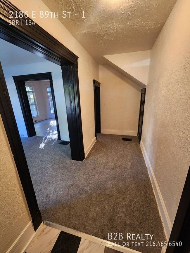 Foto del edificio - 2186 E 89th St