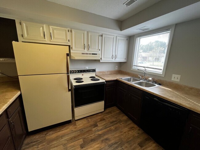 Building Photo - Home for Rent by Capital Property Management