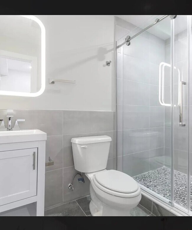 Foto del edificio - 1829 E Sergeant St