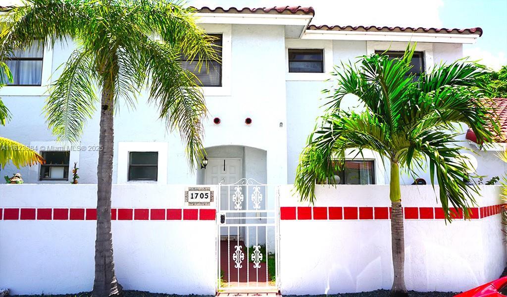 Primary Photo - 1705 San Remo Cir