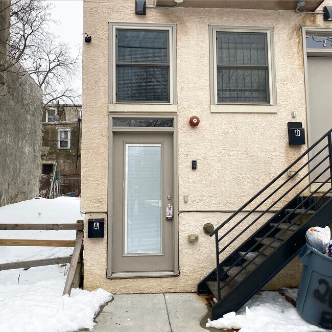 Front door - 2034 N Woodstock St