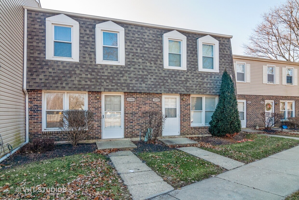 Foto principal - 1696 Shamrock Ct