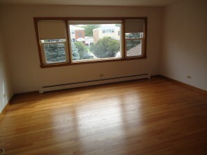Primary Photo - 8858 N Wisner St