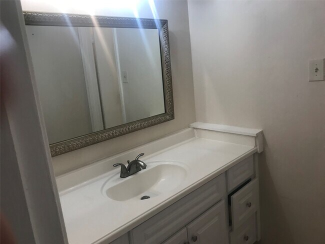 Foto del edificio - 22107 Merrymount Dr