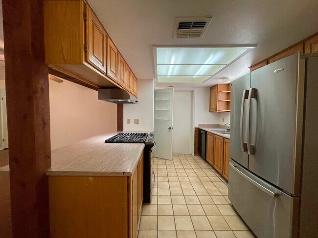 Foto del edificio - 8510 Timberwilde Dr