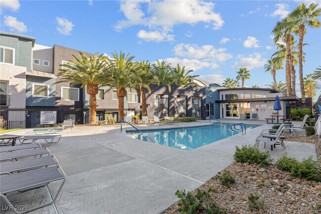 Foto del edificio - 9050 W Tropicana Ave