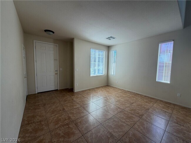 Foto del edificio - 2307 Summer Home St