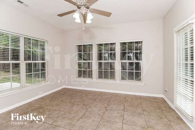 Building Photo - 3948 Fountain Grove Dr