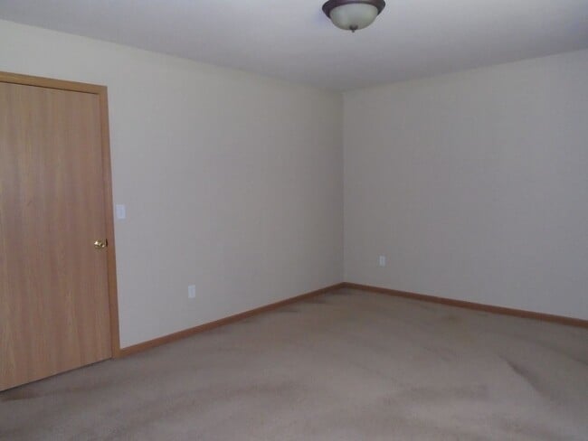 Foto del edificio - 22605 Hollow Oak Ln