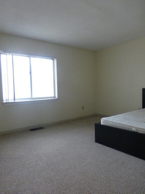 Foto principal - 154 N Beacon St