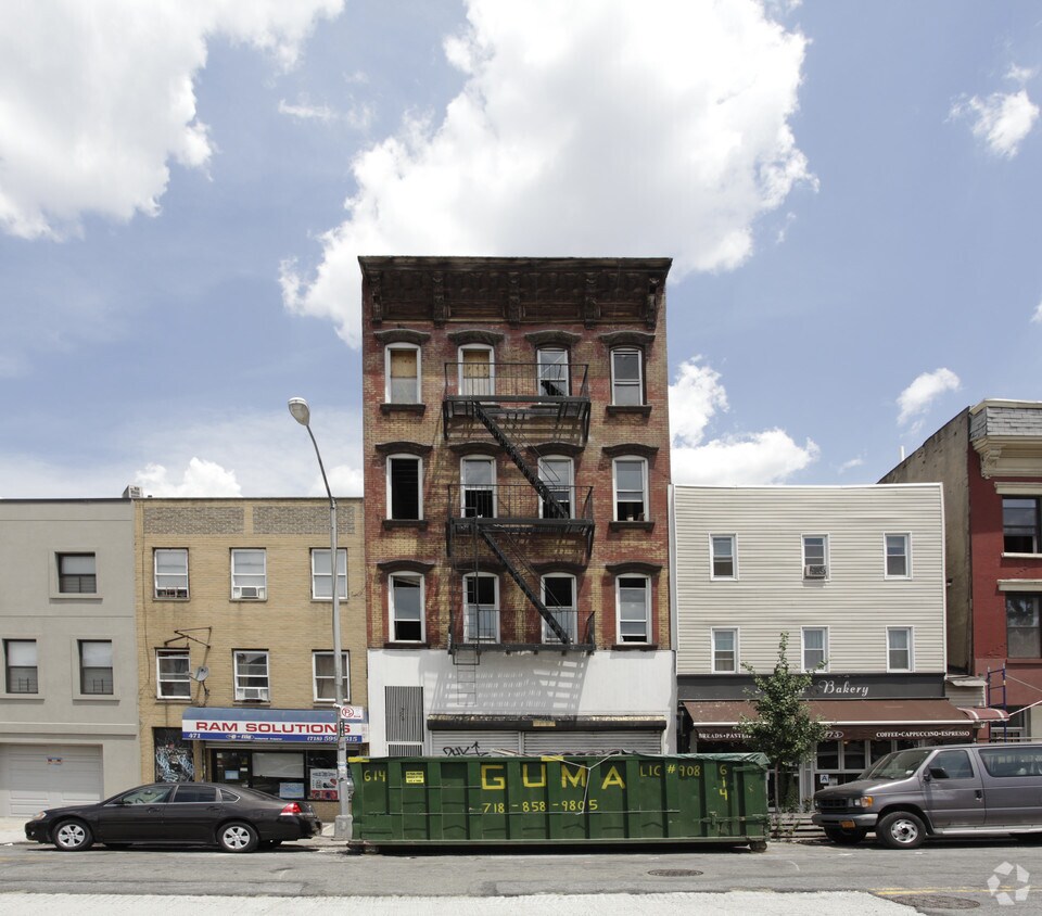 Foto del edificio - 473 Grand St