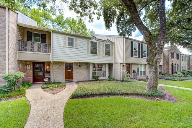 Foto del edificio - 824 Wax Myrtle Ln