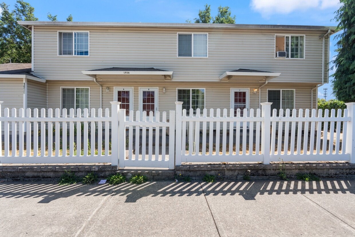 Foto principal - 1936 SE 162nd Ave