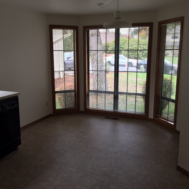 Foto del edificio - 17545 NW Woodmere Ct