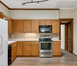 Building Photo - 1128 6th St S