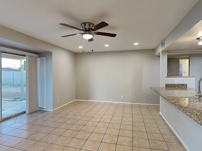 Foto del edificio - 413 E Fremont Dr