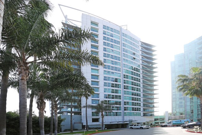 Regatta Seaside Condominiums Apartments Marina Del Rey