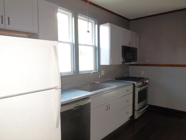 Photo - Two Bedroom Home with 3 Baths and W/D Hook...