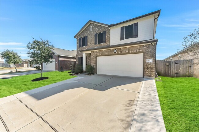 Foto del edificio - 13534 Wembley Heights Dr