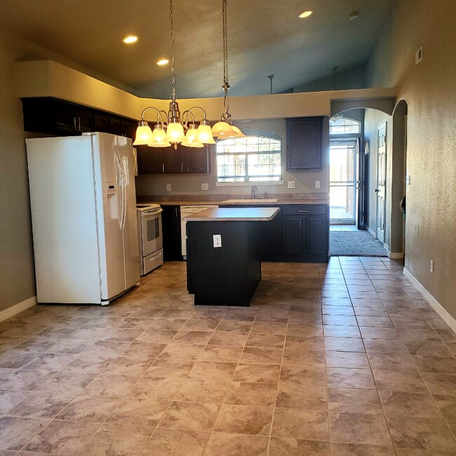 Foto del edificio - 5126 Peachcrest Dr