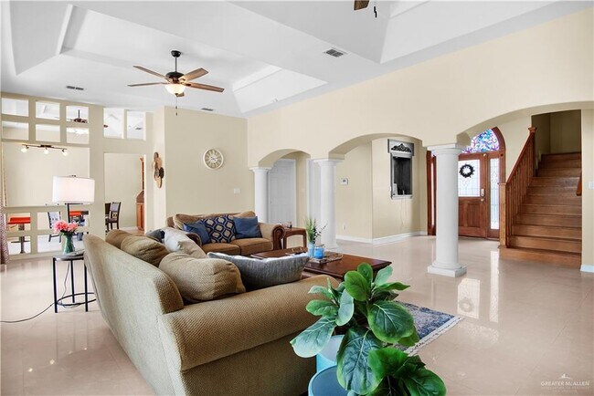 Building Photo - 31 Easy St