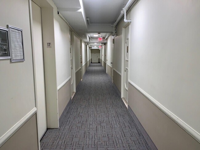 Building Photo - 201 St Pauls Ave