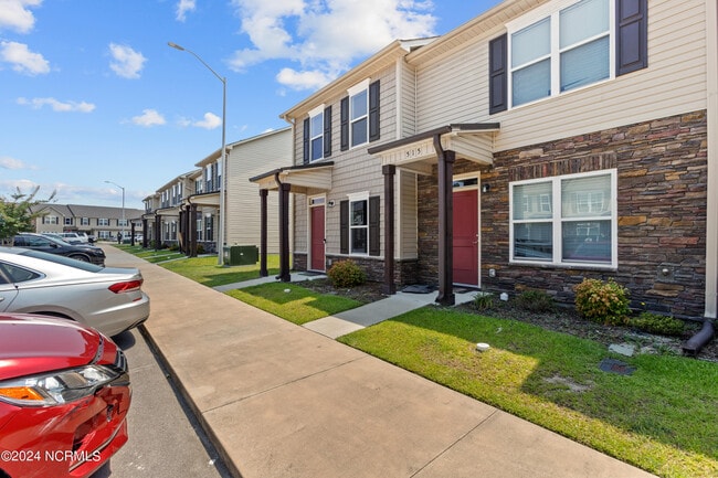 Building Photo - 513 Pate Dr