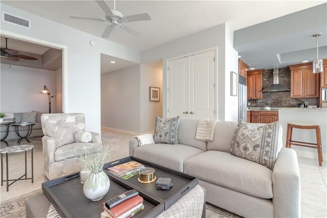 Foto del edificio - 1375 Beach Rd