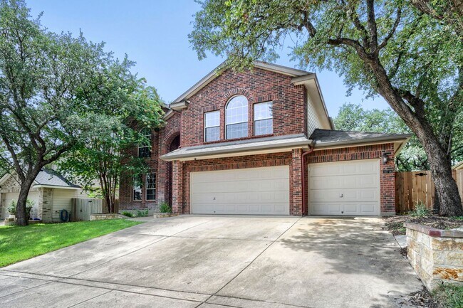 Building Photo - First time rental! Large home!