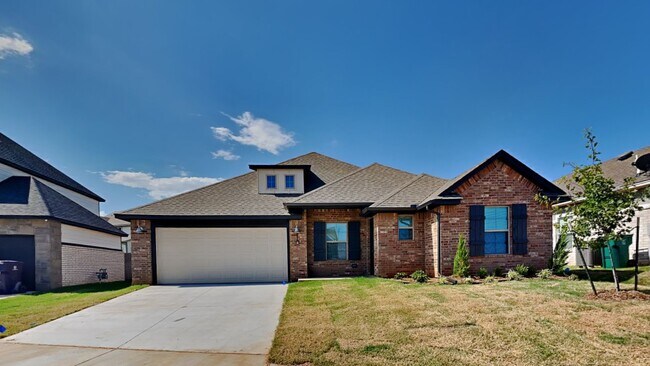 Foto del edificio - 4 Bedroom 2 Bath in Edmond.