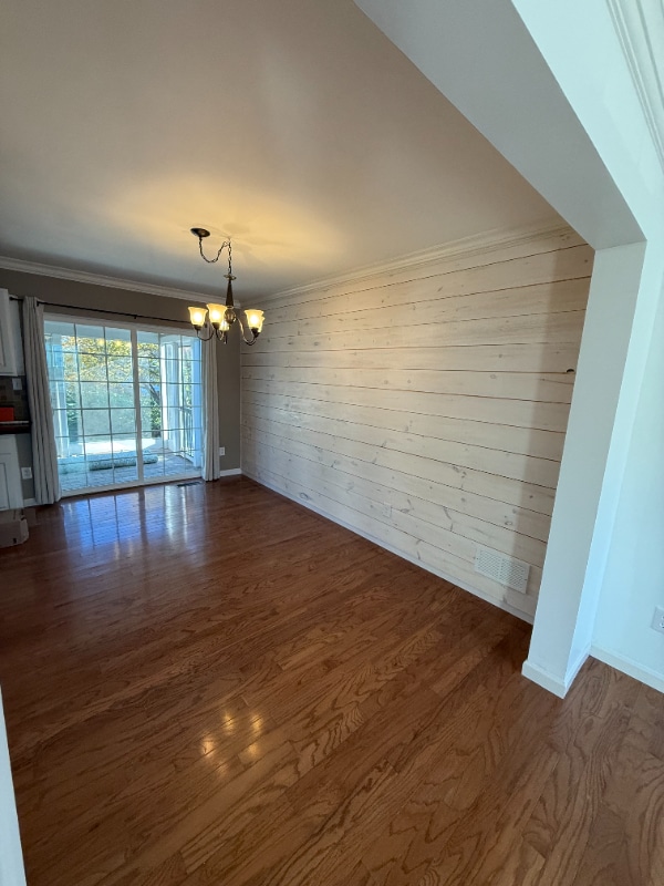 Building Photo - 48 Laurel Dr