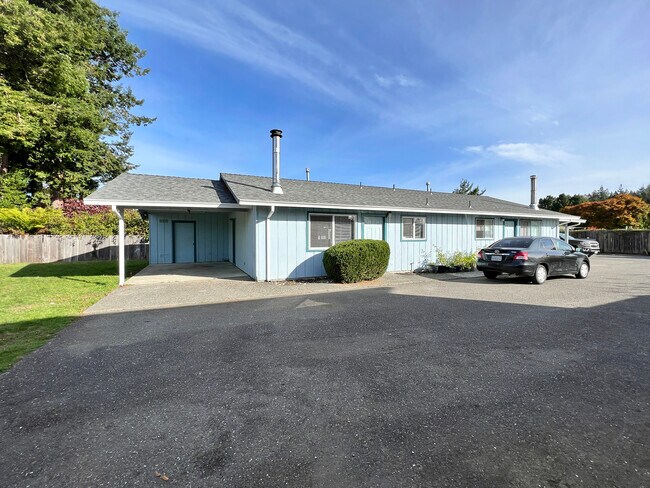 Building Photo - 2361 Blue Jay Ct