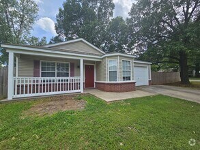 Building Photo - 3251 W Woodridge Dr