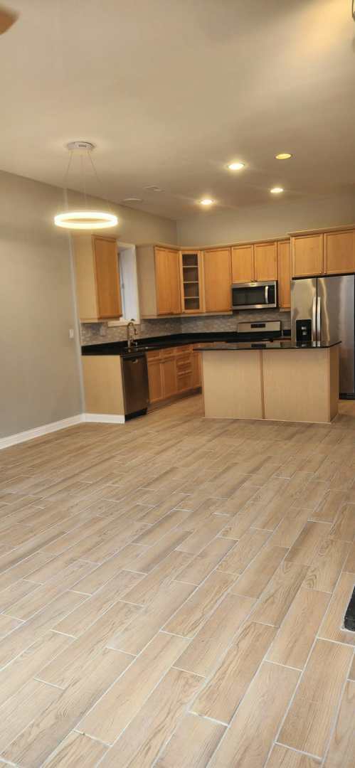 Building Photo - 6113 S Kimbark Ave