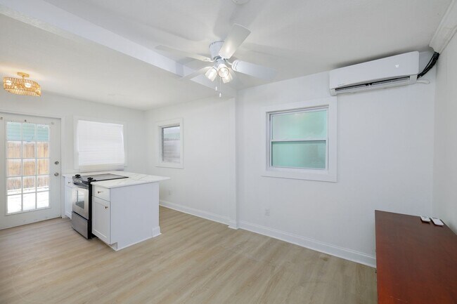 Foto del edificio - 618 7th Ave N