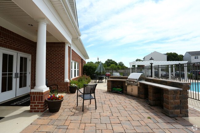 BBQ Area - Orchard Meadows Apartment Homes