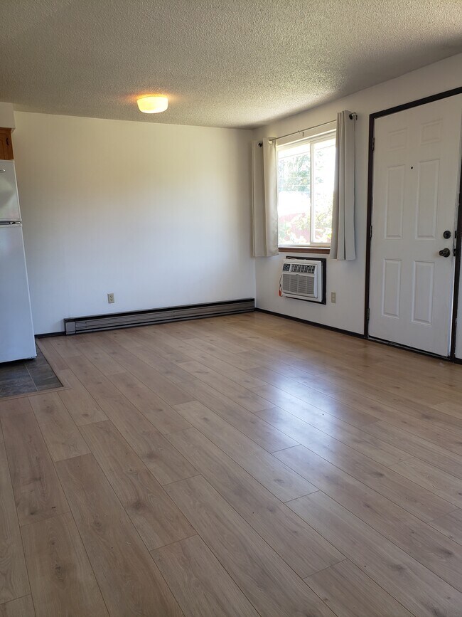 Dining Room - 1520 McKinley Ave